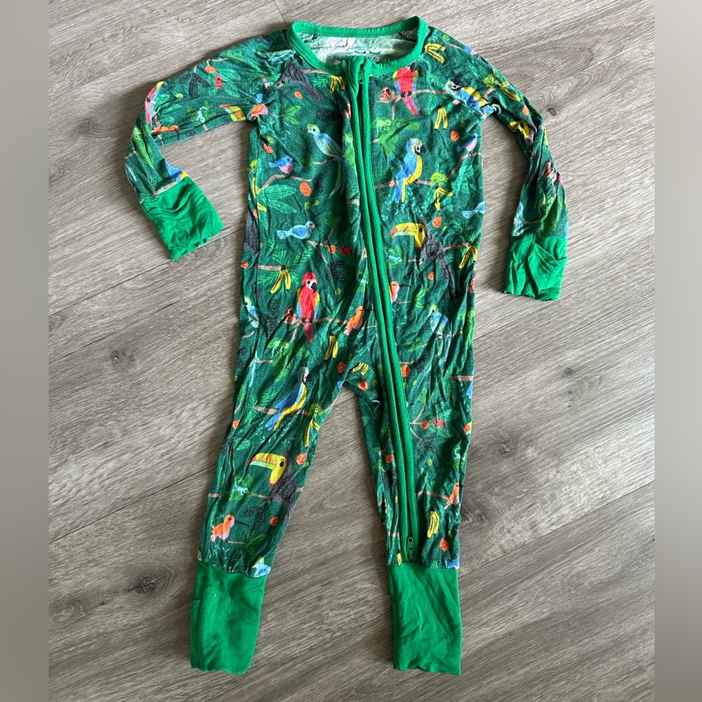 Little sleepies birds of a feather 3-6 month zippie